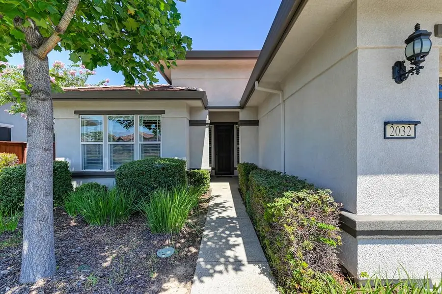 2032 Brixham Drive, Roseville, CA 95747 - Image #2