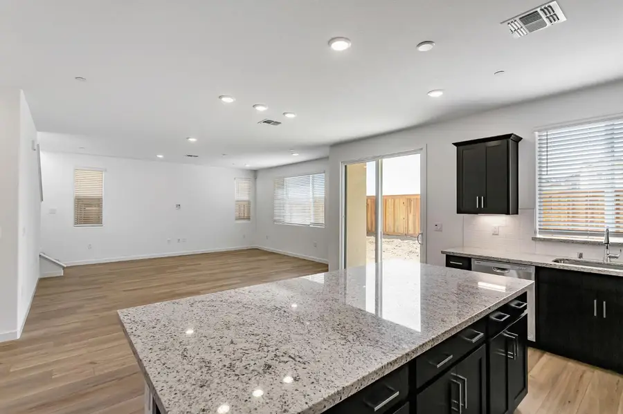 358 W Lancia Street, Mountain House, CA 95391 - Image #3