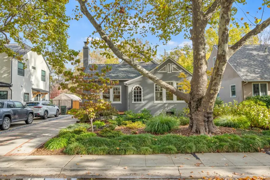 641 Santa Ynez Way, Sacramento, CA 95816 - Image #2