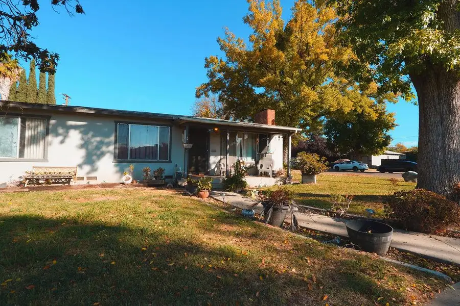 927 E Fairmont Avenue, Modesto, CA 95350 - Image #2