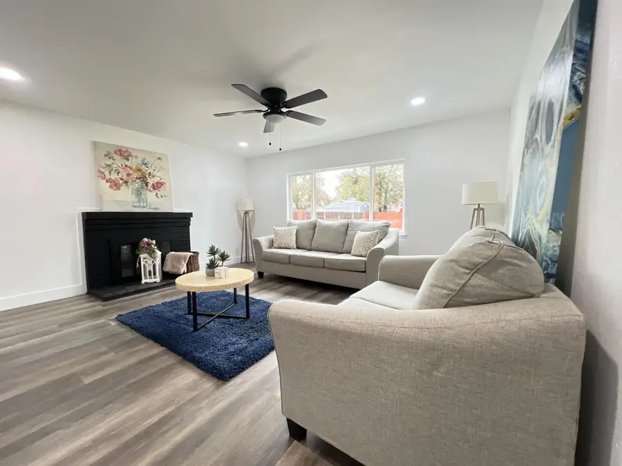 2448 E 8th Street, Stockton, CA 95205 - Image #3