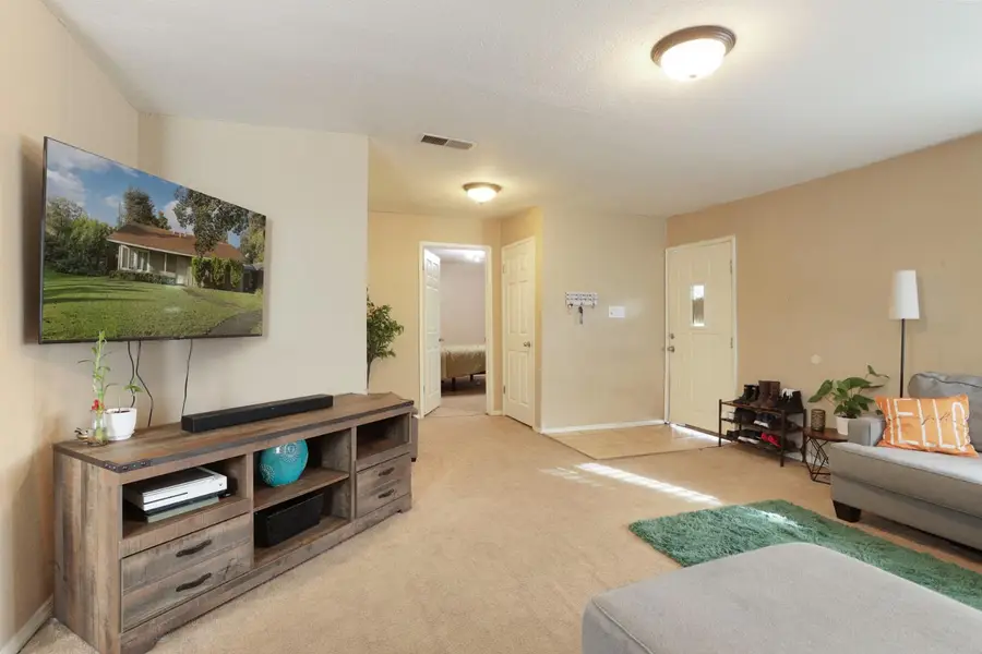 6821 Allegheny Court, Stockton, CA 95219 - Image #3