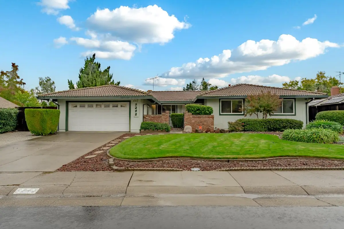 5242 Ridgedgate Way, Fair Oaks, CA 95628 - Image #1