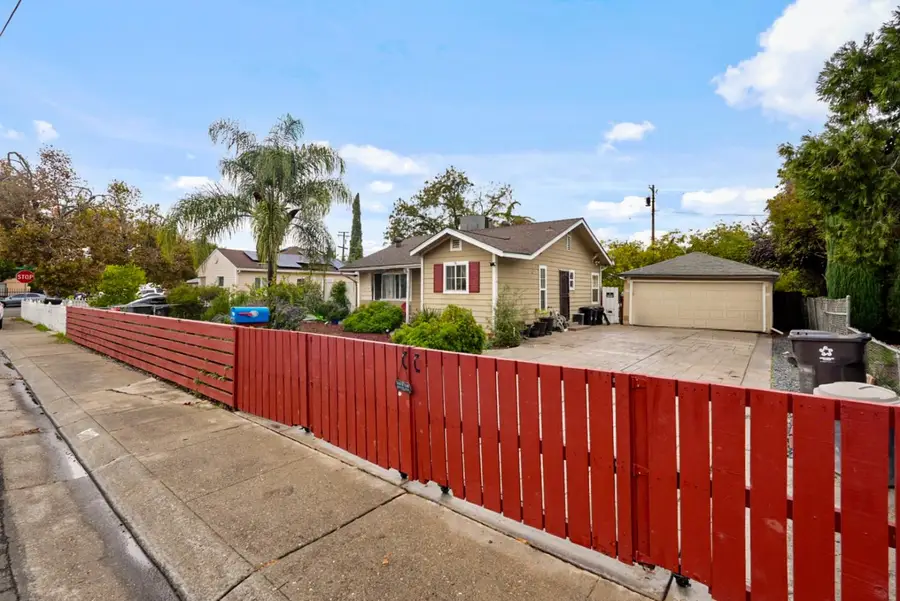 2231 Elmwood Avenue, Stockton, CA 95204 - Image #2