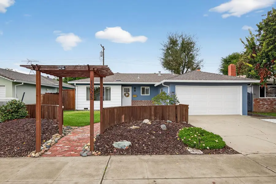 1525 Vista Dr, Lodi, CA 95242 - Image #3