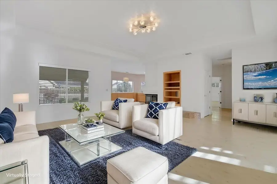 7725 Rio Barco Way, Sacramento, CA 95831 - Image #2