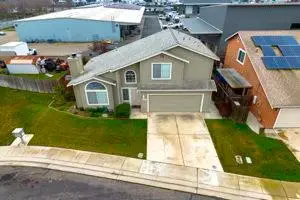 2030 Hyannis Circle, Manteca, CA 95336 - Image #2