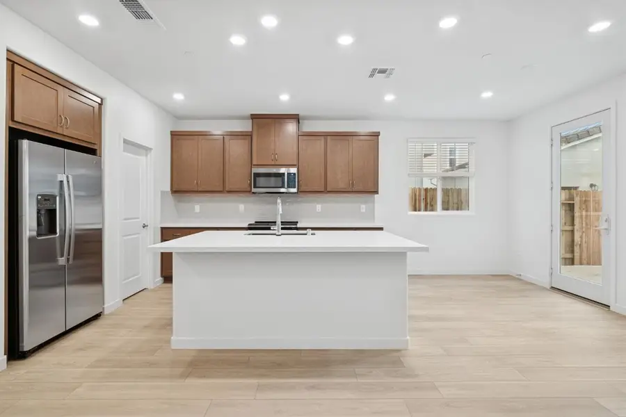 14545 Southpointe Drive #51, Folsom, CA 95630 - Image #3