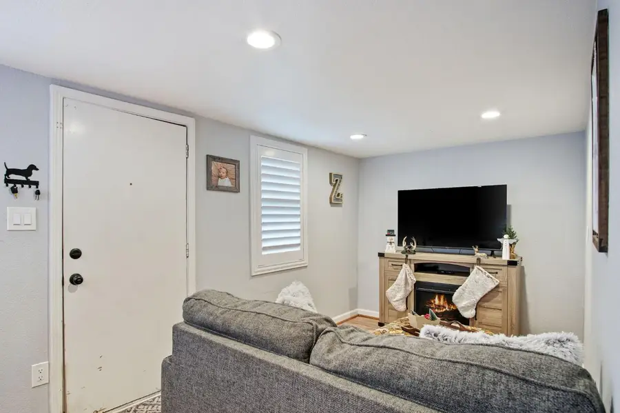 966 Elma Street, Hickman, CA 95323 - Image #3