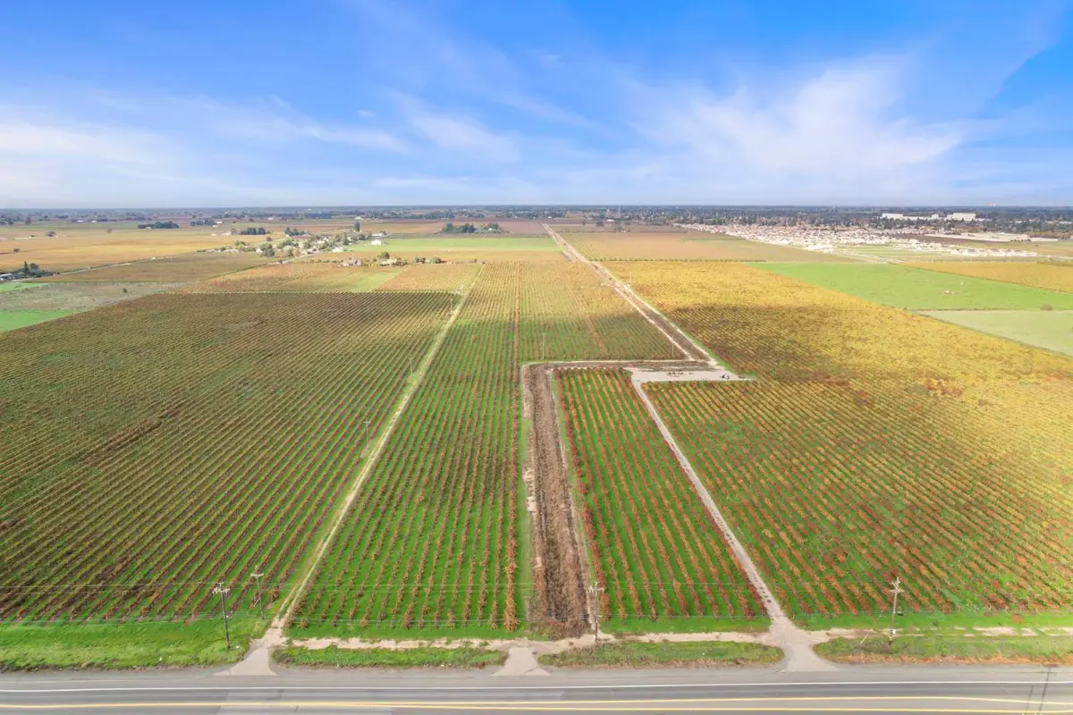 481 W Highway 12, Lodi, CA 95242 - Image #1