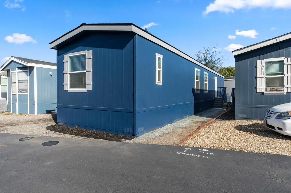 927 E F Street #23, Oakdale, CA 95361 - Image #1