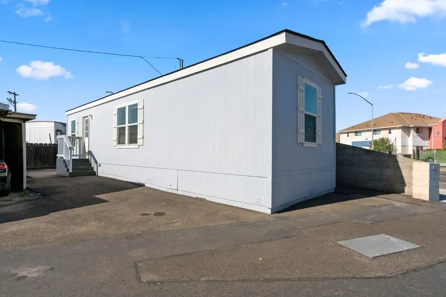 360 E Grant Line Road #19 A, Tracy, CA 95376 - Image #2