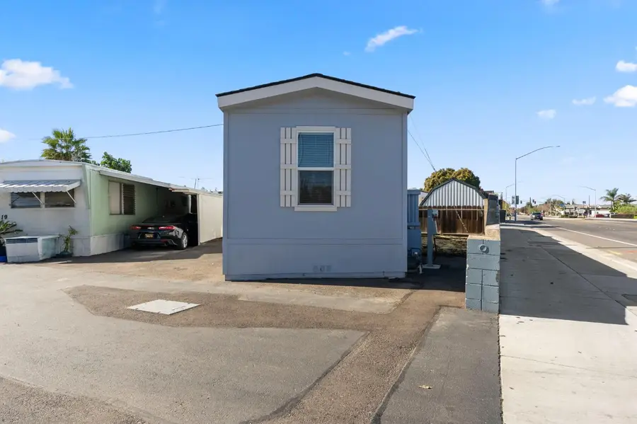 360 E Grant Line Road #19 A, Tracy, CA 95376 - Image #3