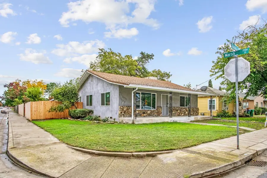 404 S Shasta Avenue, Stockton, CA 95205 - Image #2