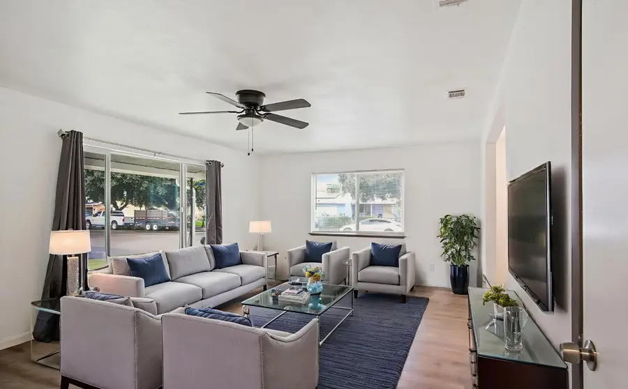 404 S Shasta Avenue, Stockton, CA 95205 - Image #3