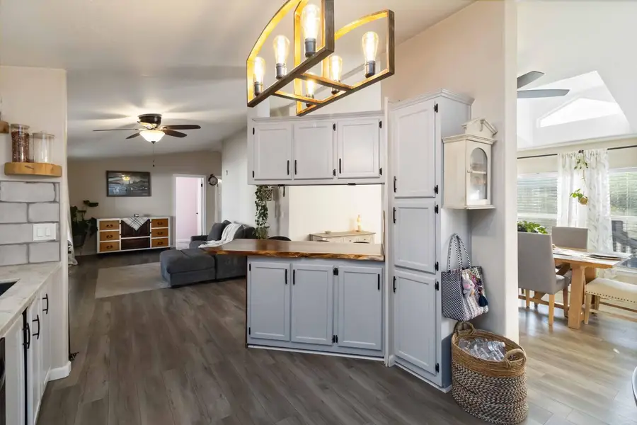 8229 Coed Lane, Sacramento, CA 95828 - Image #3