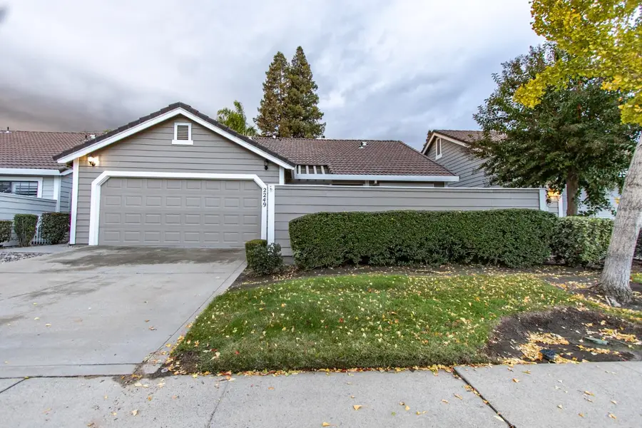 2249 Camborne Drive, Modesto, CA 95356 - Image #2