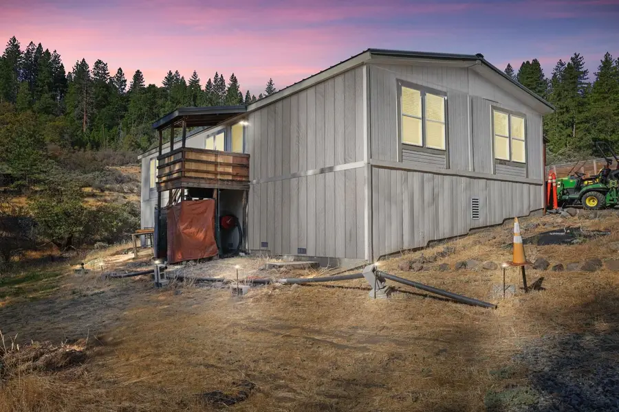 22292 N Tuolumne Road, Twain Harte, CA 95383 - Image #2