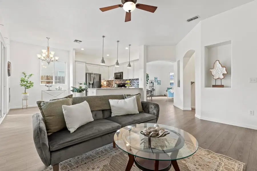 154 Melton Way, Wheatland, CA 95692 - Image #2