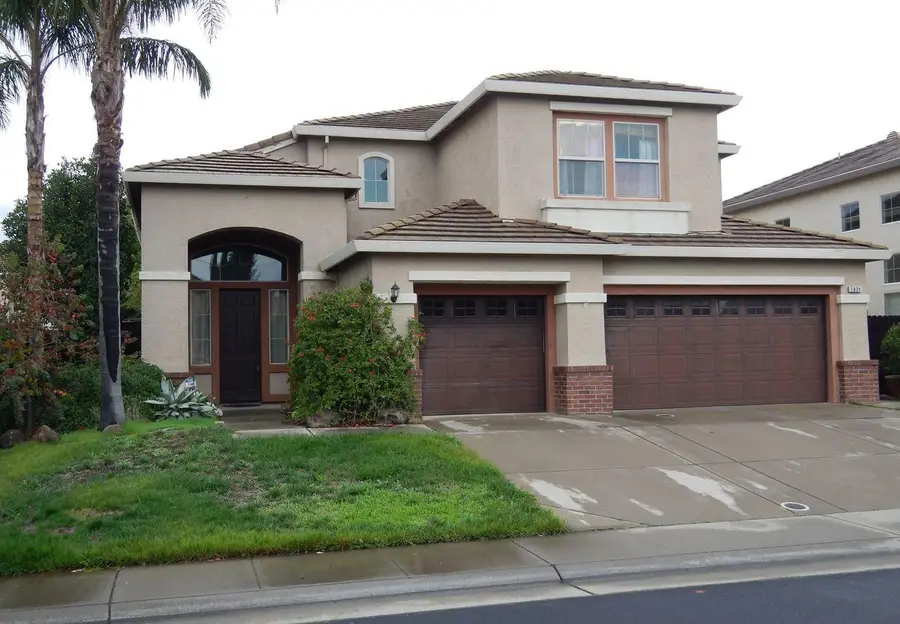 1824 Bottlebrush Circle, Roseville, CA 95747 - Image #2