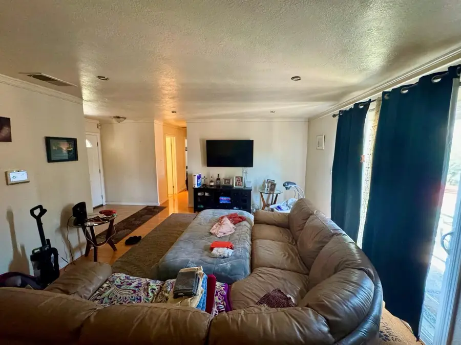 3078 Wiese Way, Sacramento, CA 95833 - Image #3