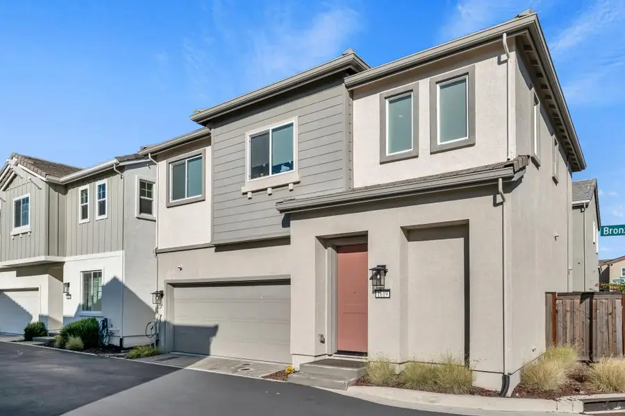 1619 Bronzewick Ln, Sacramento, CA 95834 - Image #2