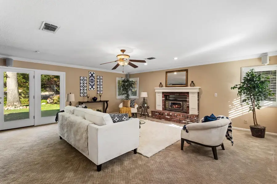 4545 Shady Oak Way, Fair Oaks, CA 95628 - Image #2