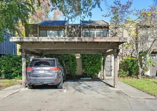 882 E Woodside Lane #3, Sacramento, CA 95825