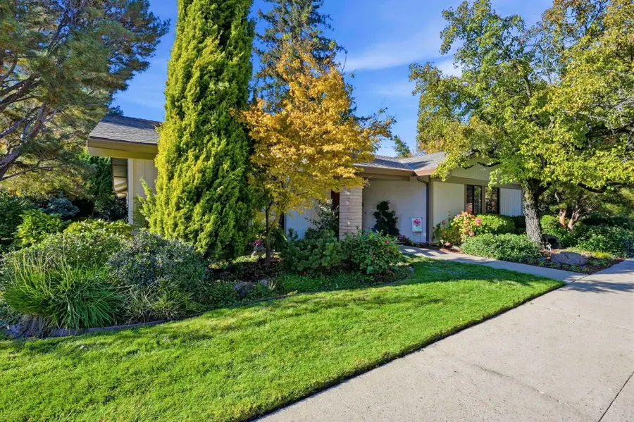 1237 Lantern Court, Sacramento, CA 95864 - Image #2