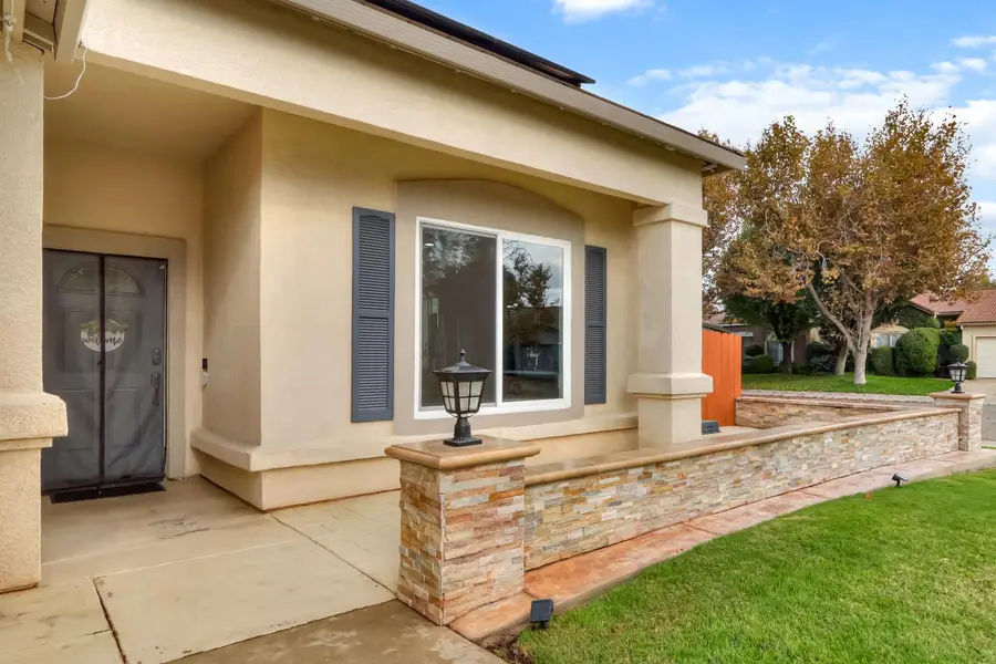 9962 River View Circle, Stockton, CA 95209 - Image #2
