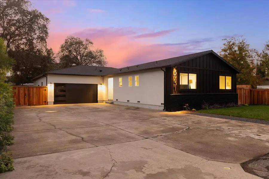 3231 Garfield Avenue, Carmichael, CA 95608 - Image #2