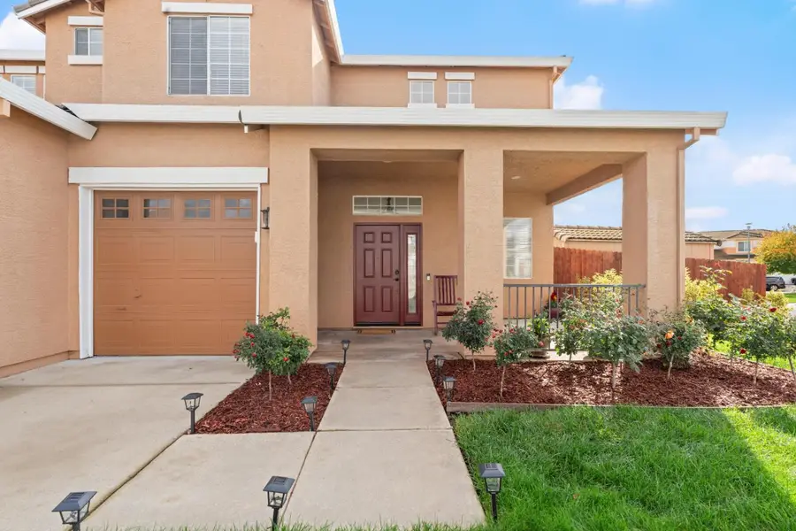 9069 Vista Creek Way, Elk Grove, CA 95758 - Image #3