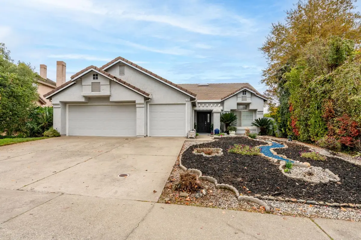 113 Duxbury Way, Folsom, CA 95630 - Image #1