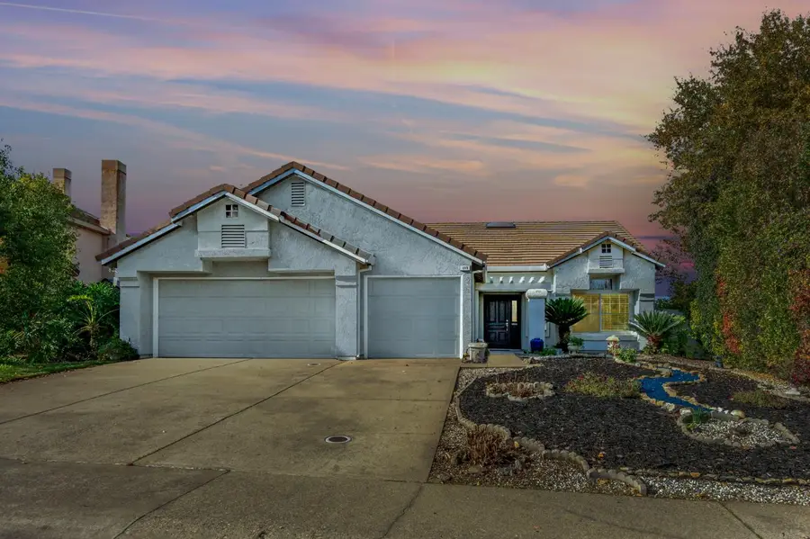 113 Duxbury Way, Folsom, CA 95630 - Image #2