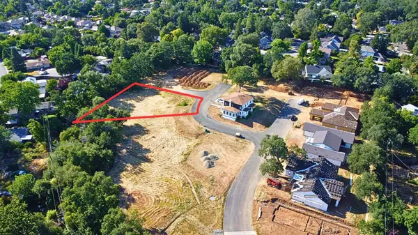 5596 Fetz Ln, Fair Oaks, CA 95628