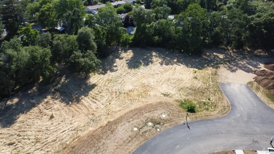 5596 Fetz Ln, Fair Oaks, CA 95628 - Image #3