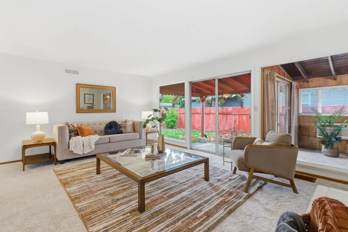 7012 Richmond Place, Stockton, CA 95207 - Image #1