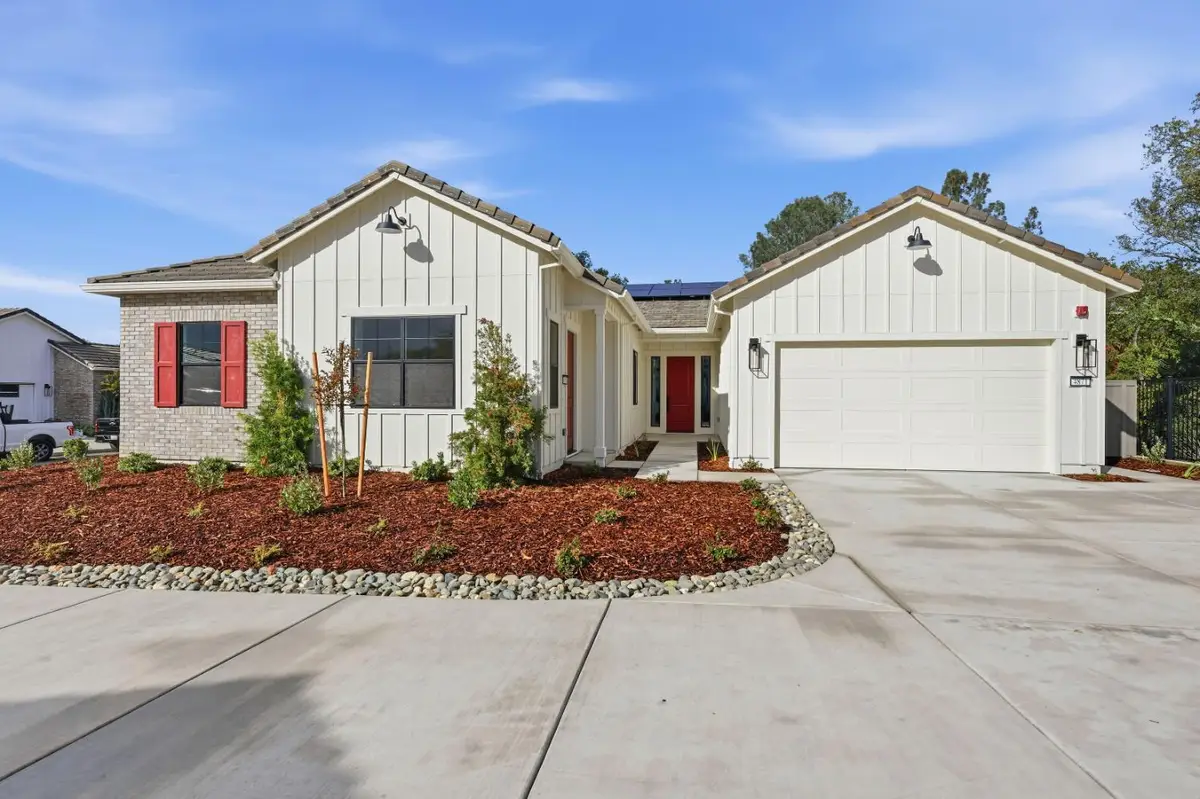 4871 S Hidden Crossing Circle, Granite Bay, CA 95746 - Image #1