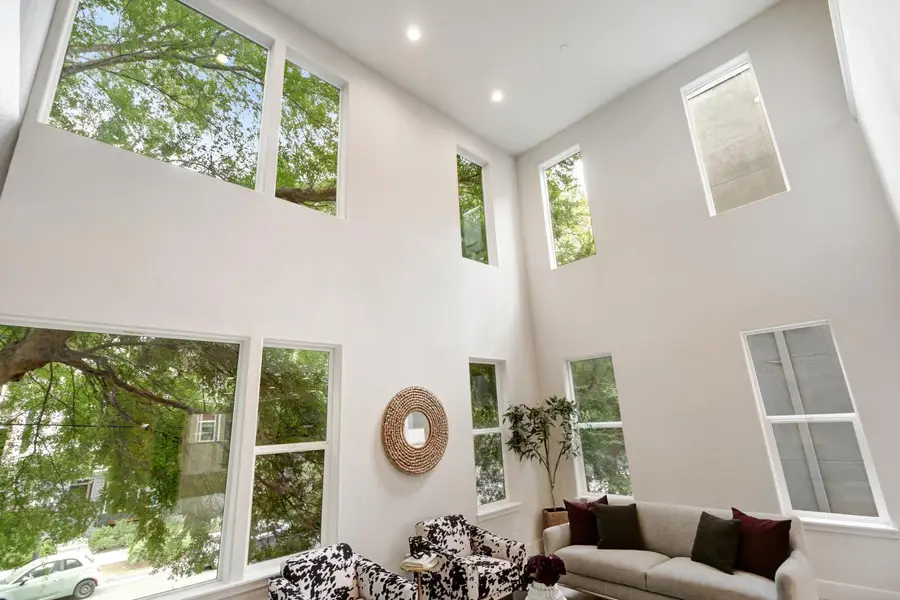 328 10th Street, Sacramento, CA 95814 - Image #3