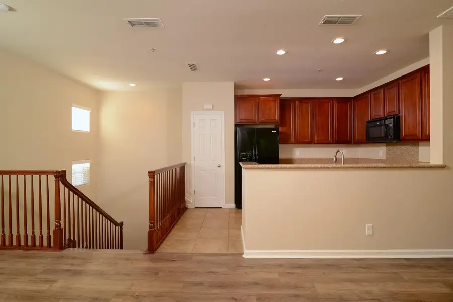 3301 N. Park Drive #1511, Sacramento, CA 95835 - Image #2