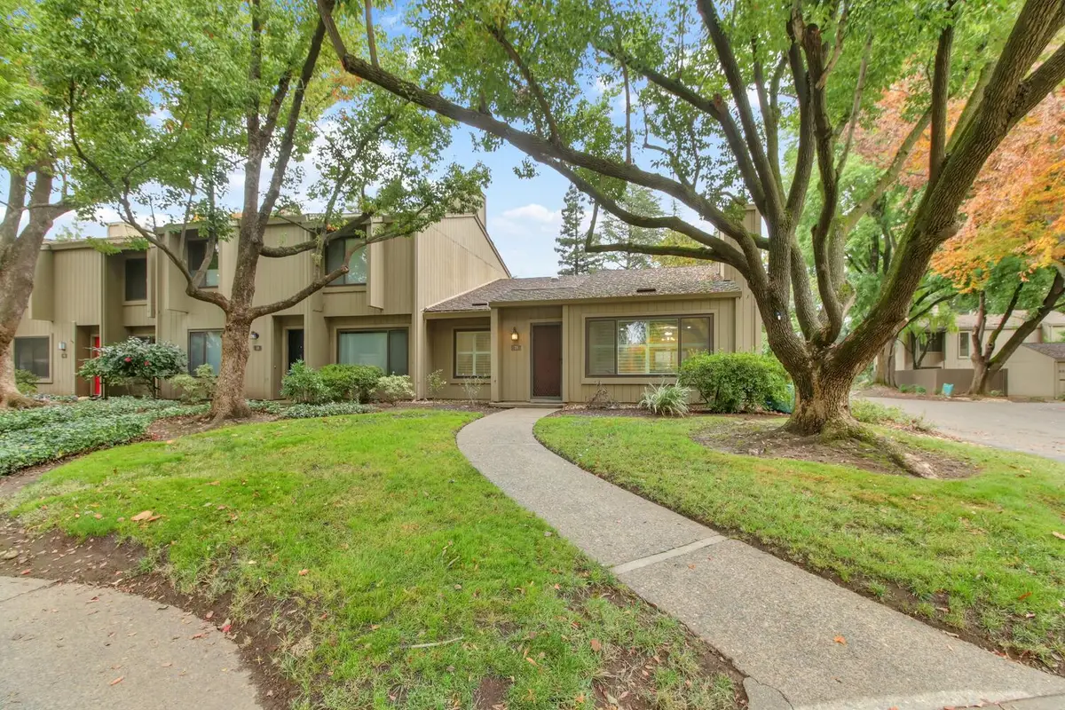 23 Adelphi Court, Sacramento, CA 95825 - Image #1