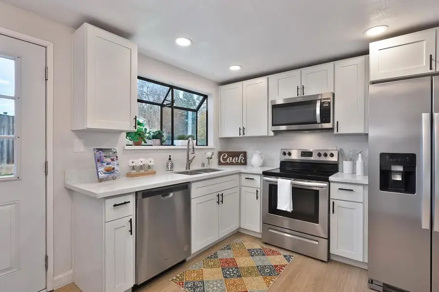 1977 Inglis Way, Roseville, CA 95678 - Image #3