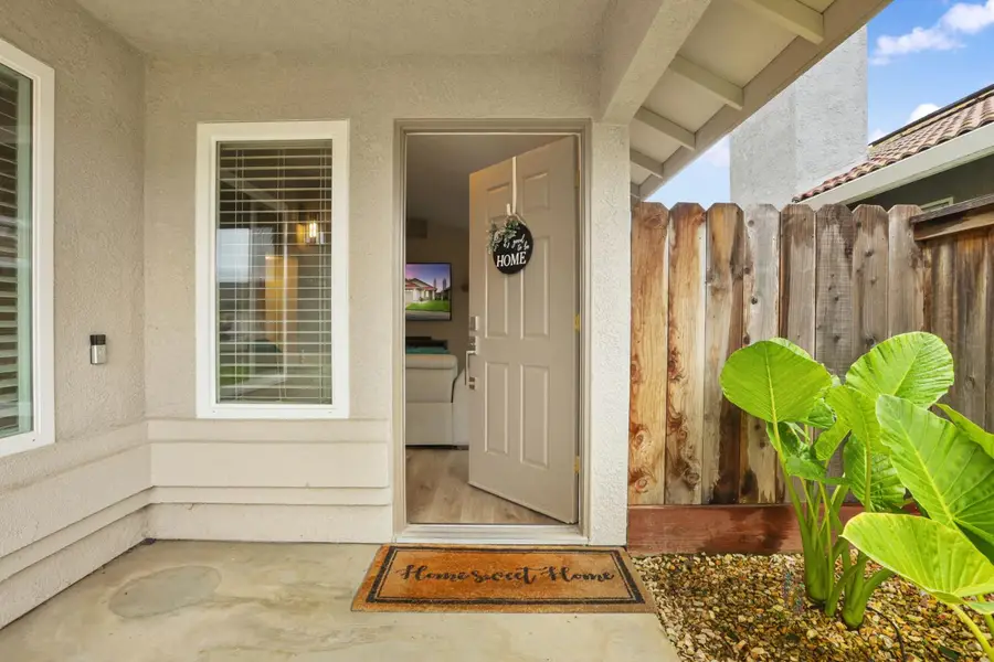 1084 La Mesa Street, Escalon, CA 95320 - Image #3