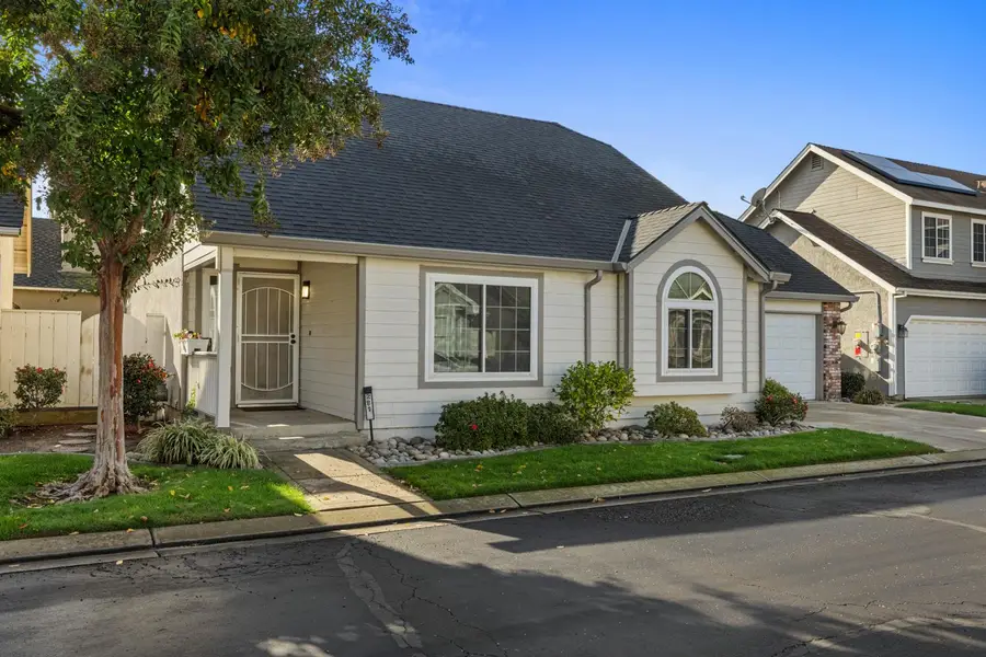 2812 Stone Terrace, Modesto, CA 95355 - Image #2