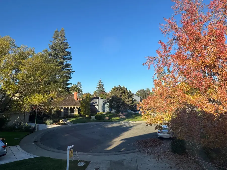 736 Shoreside Drive, Sacramento, CA 95831 - Image #2