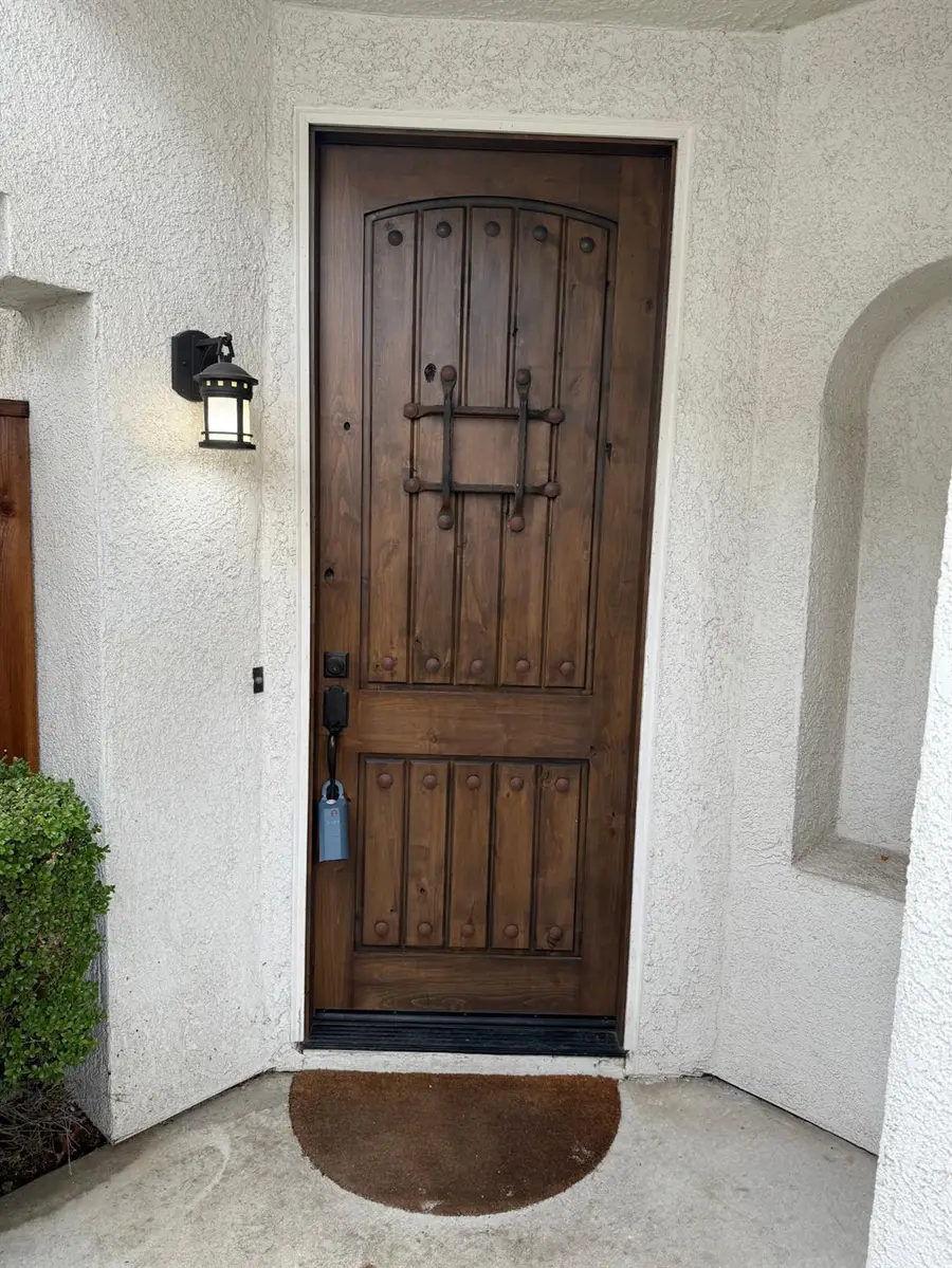 3708 Whispering Creek Circle, Stockton, CA 95219 - Image #2