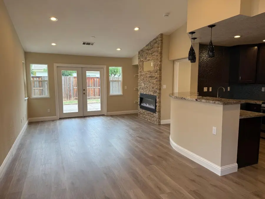 3708 Whispering Creek Circle, Stockton, CA 95219 - Image #3