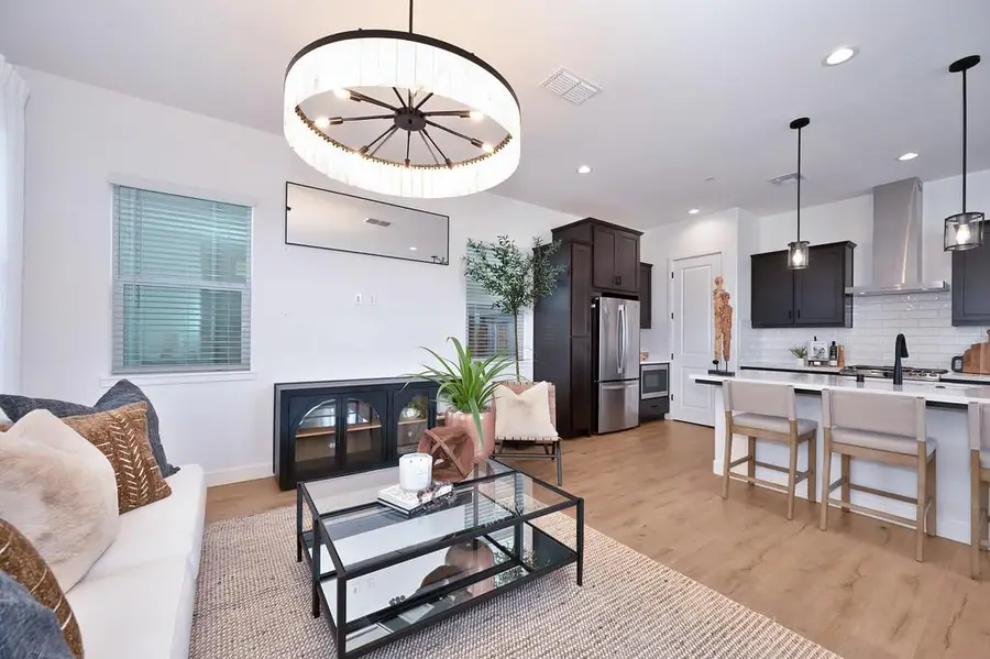 2356 Jay King Walk, Sacramento, CA 95818 - Image #3