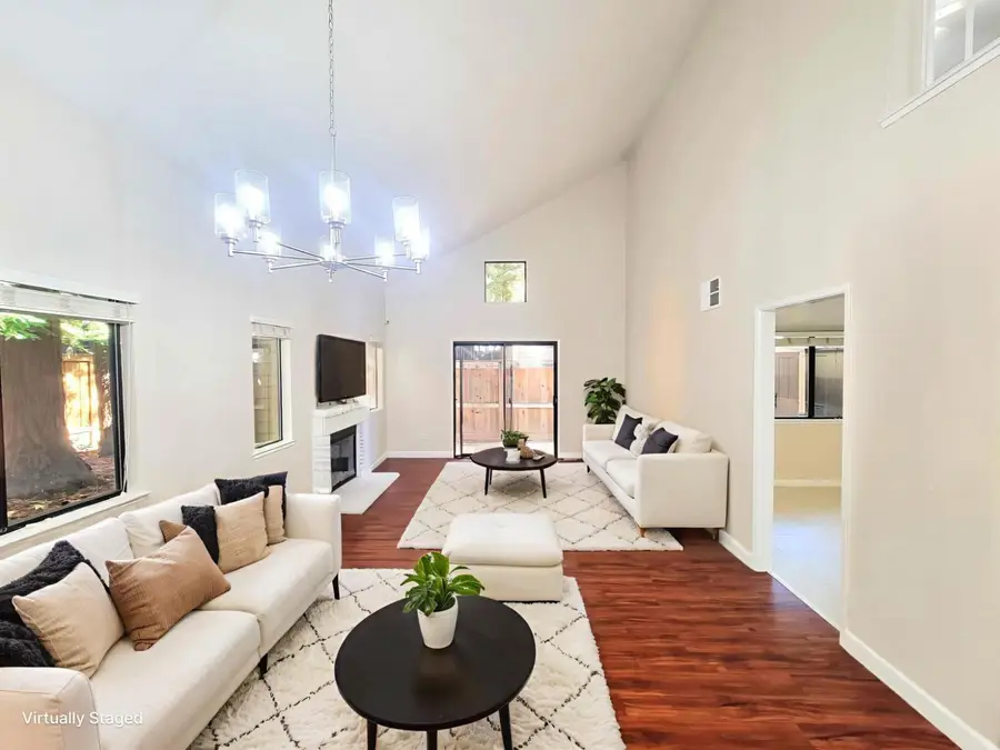 2130 University Park Drive, Sacramento, CA 95825 - Image #2