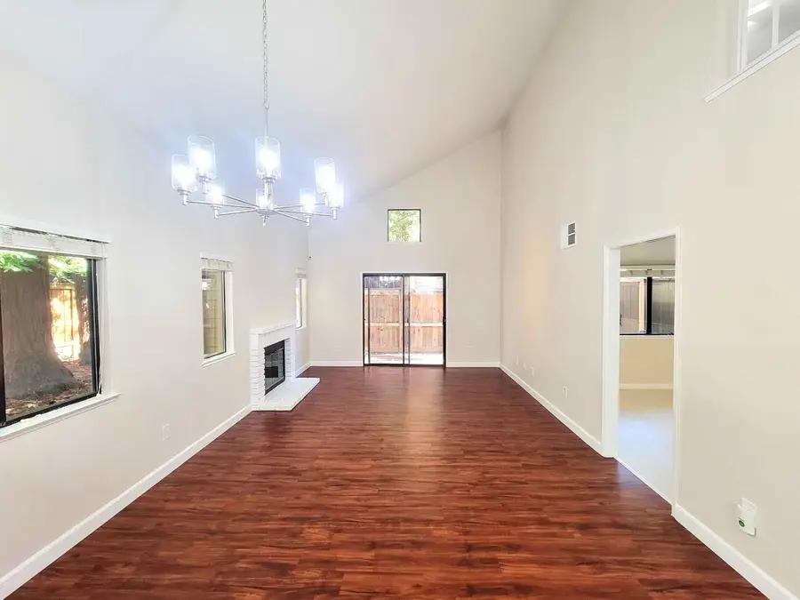 2130 University Park Drive, Sacramento, CA 95825 - Image #3